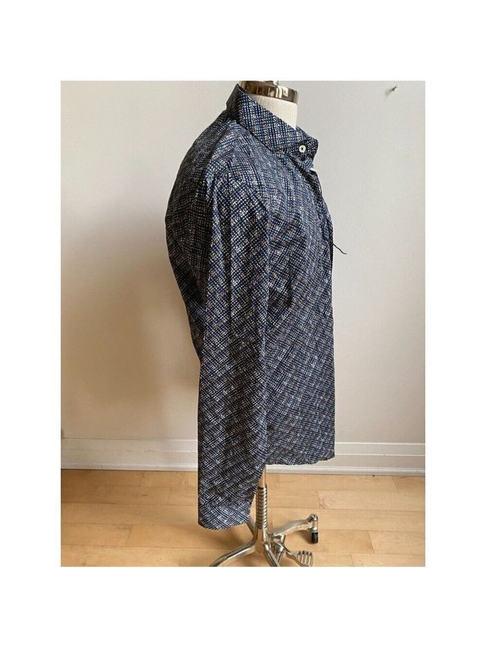 BLUE Industry Button Down Shirt Sz 42 "Army Graphic" - Picture 5 of 9